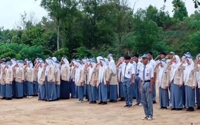 SMAN 3 Tumijajar Gelar Apel Pagi dan Halal Bihalal, Awali Kegiatan Sekolah Pasca Idul Fitri 1447 H